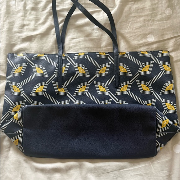 Ted Baker Navy Tote with Yellow Geometric Print - Picture 3 of 5